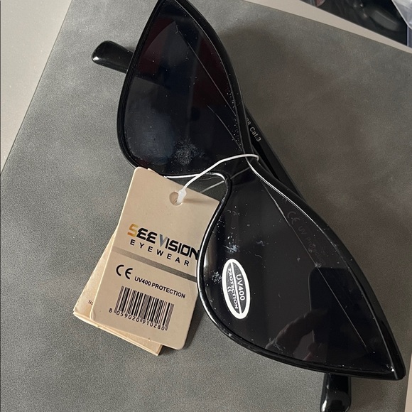 Accessories - SeeVision Black Cat Eye Sunglasses